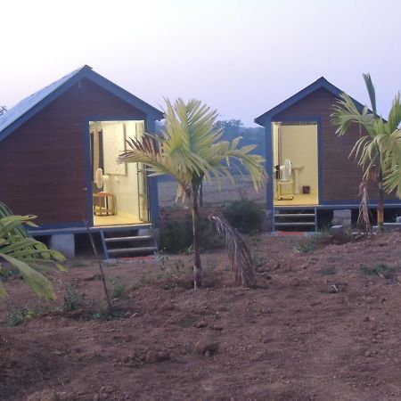 Dandeli Aura Apartment ภายนอก รูปภาพ